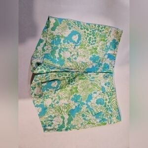 Lilly Pullitzer Shorts‎